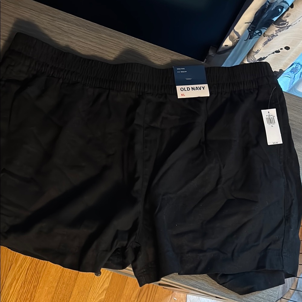 Old Navy High-Rise Black Shorts